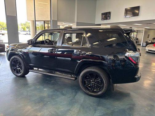 2022 Toyota 4Runner SR5