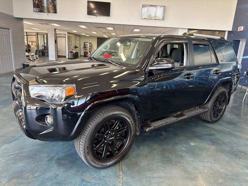 2022 Toyota 4Runner SR5