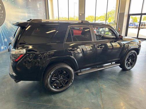 2022 Toyota 4Runner SR5