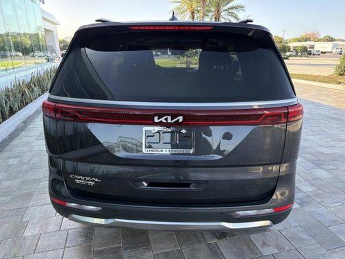 2024 Kia Carnival SX Prestige