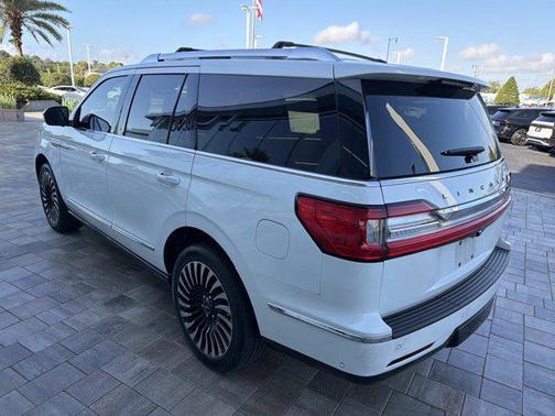 Pristine White 2020 Lincoln Navigator Black Label