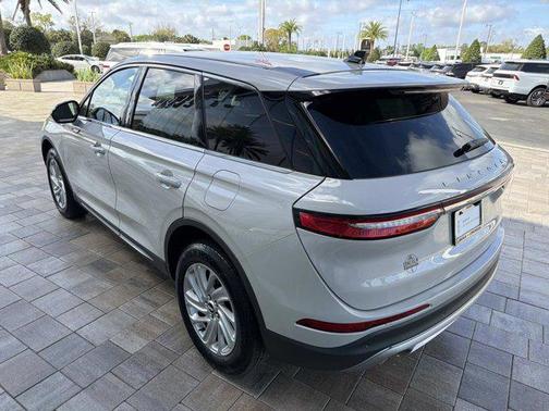 2023 Lincoln Corsair Standard