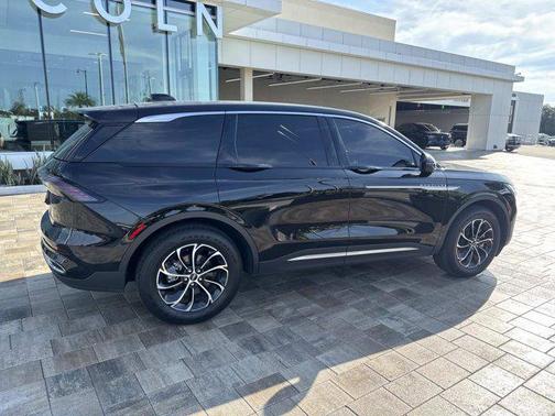 2025 Lincoln Nautilus Premiere