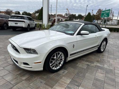 2013 Ford Mustang V6 Premium