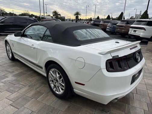 2013 Ford Mustang V6 Premium