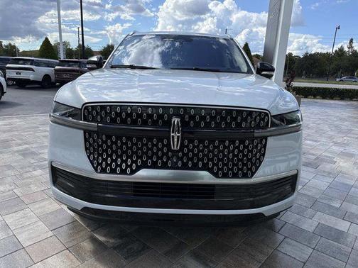2025 Lincoln Navigator Reserve