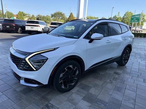 Glacial White Pearl 2023 Kia Sportage SX-Prestige