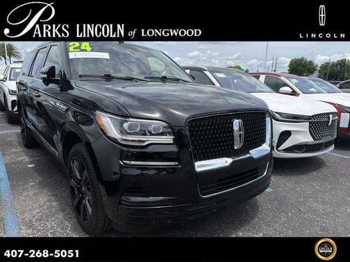 Infinite Black Metallic Clearcoat 2024 Lincoln Navigator Reserve