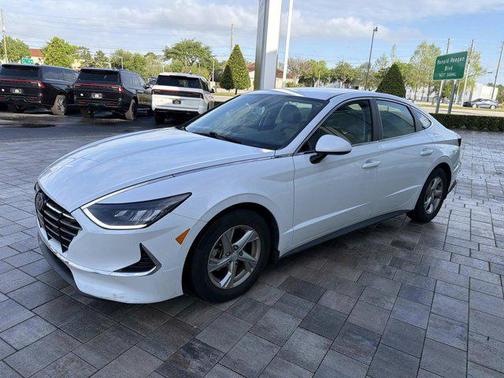 Quartz White 2021 Hyundai SONATA SE