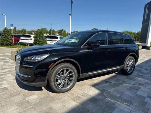 2025 Lincoln Corsair Premiere