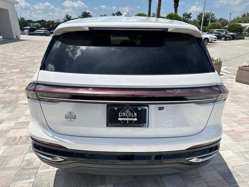 2025 Lincoln Nautilus Premiere