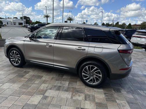2021 Lincoln Corsair Standard