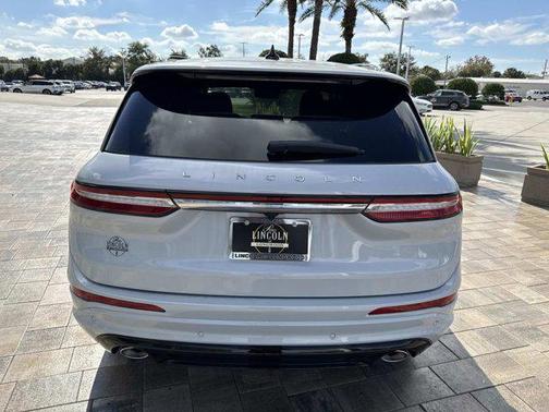 Crystal White Metallic Clearcoat 2026 Lincoln Corsair Premiere