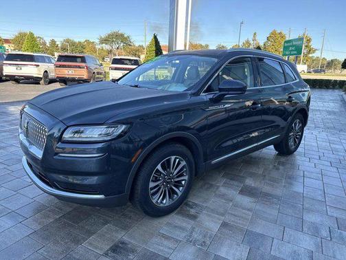 2023 Lincoln Nautilus Standard