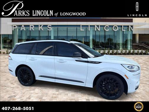 Pristine White Metallic Tri-Coat 2023 Lincoln Aviator Reserve