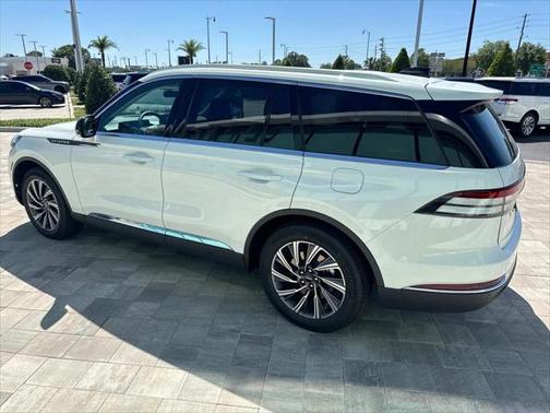 2025 Lincoln Aviator Premiere