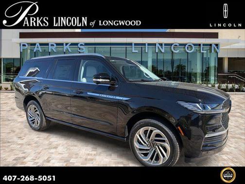 Infinite Black Metallic 2026 Lincoln Navigator Reserve