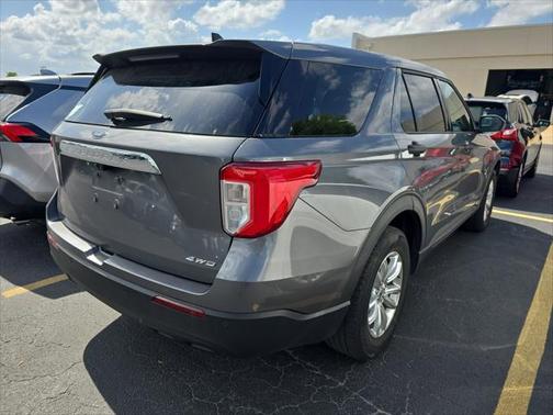 2021 Ford Explorer
