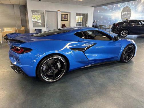 2025 Chevrolet Corvette E-Ray RWD Coupe 1LZ