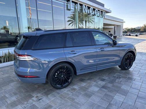 whisper blue metallic clearcoat 2026 Lincoln Aviator Reserve