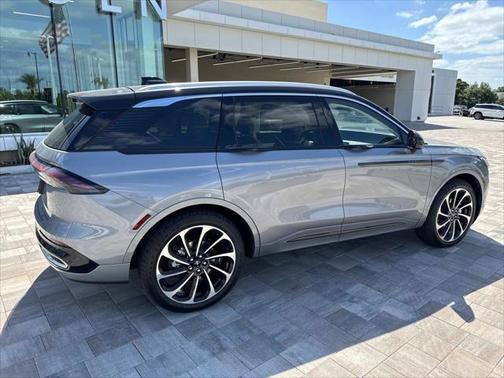 2025 Lincoln Nautilus Black Label