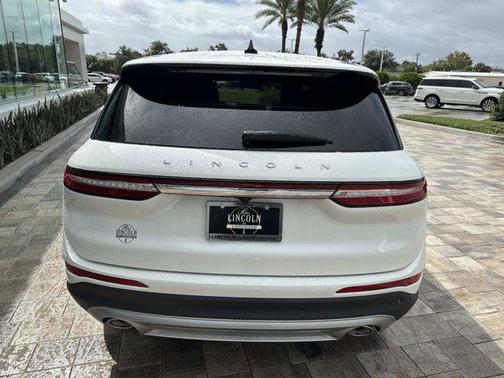 2025 Lincoln Corsair Premiere