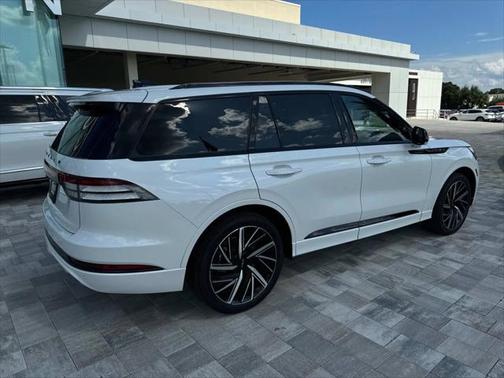 2025 Lincoln Aviator Black Label AWD