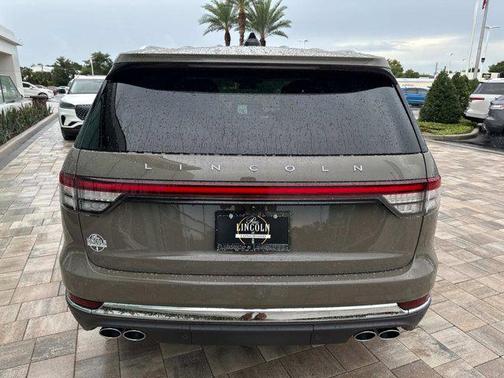 2025 Lincoln Aviator Premiere