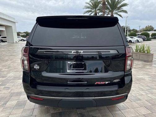 2021 Chevrolet Suburban RST