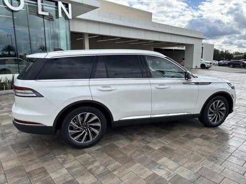 2026 Lincoln Aviator Premiere