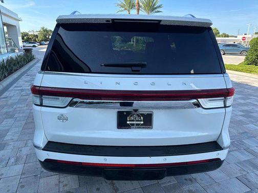 2022 Lincoln Navigator Reserve
