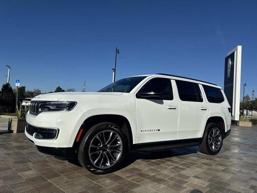 2024 Jeep Wagoneer Series II 4x2