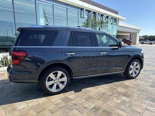 2023 Ford Expedition Platinum