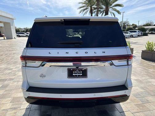2024 Lincoln Navigator Black Label