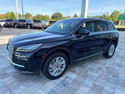 2025 Lincoln Corsair Premiere