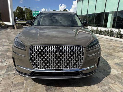 2025 Lincoln Corsair Premiere