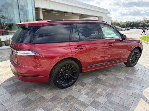 Red Carpet Metallic Tinted Clearcoat 2026 Lincoln Aviator Reserve