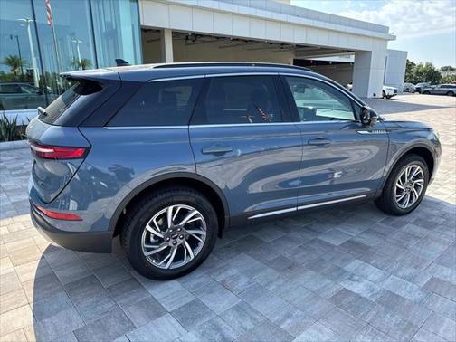2025 Lincoln Corsair Premiere