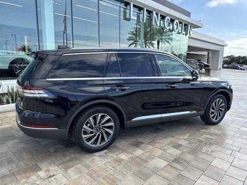 2026 Lincoln Aviator Premiere