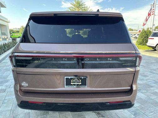 2025 Lincoln Navigator Black Label