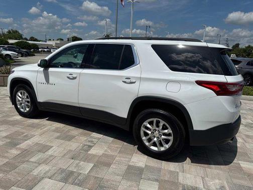 2021 Chevrolet Traverse LT Leather