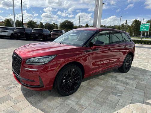 2025 Lincoln Corsair Premiere