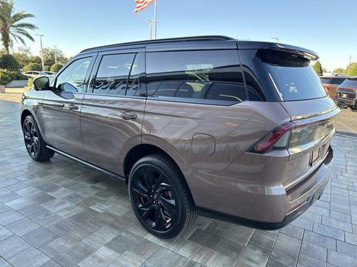 2025 Lincoln Navigator Black Label
