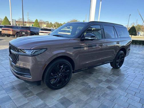 2025 Lincoln Navigator Black Label