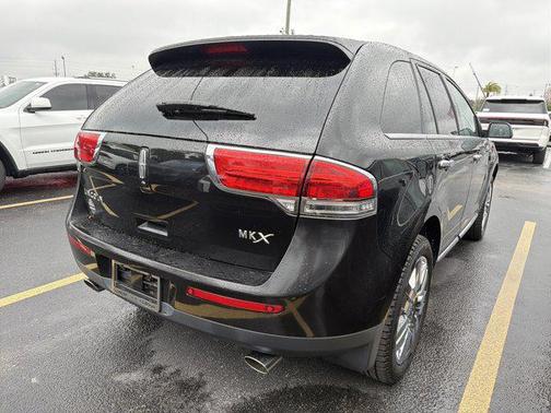 2012 Lincoln MKX Base