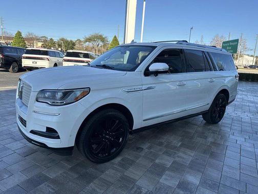 2024 Lincoln Navigator Reserve