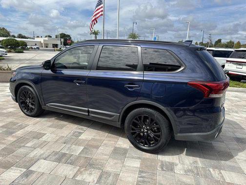 2018 Mitsubishi Outlander LE