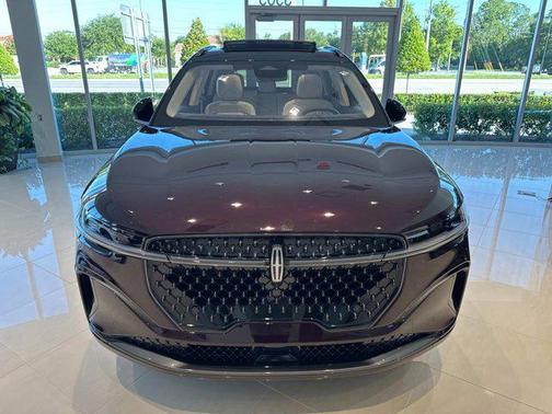 2025 Lincoln Nautilus Black Label