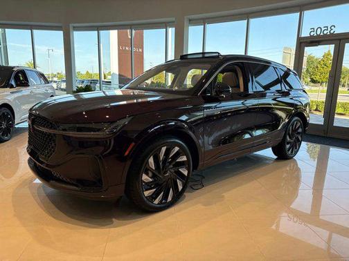 2025 Lincoln Nautilus Black Label