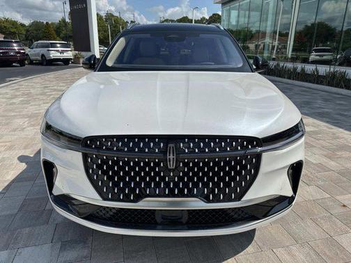 2025 Lincoln Nautilus Reserve